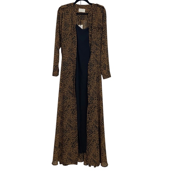 Banana Republic Leopard Maxi Dress - Picture 2 of 16